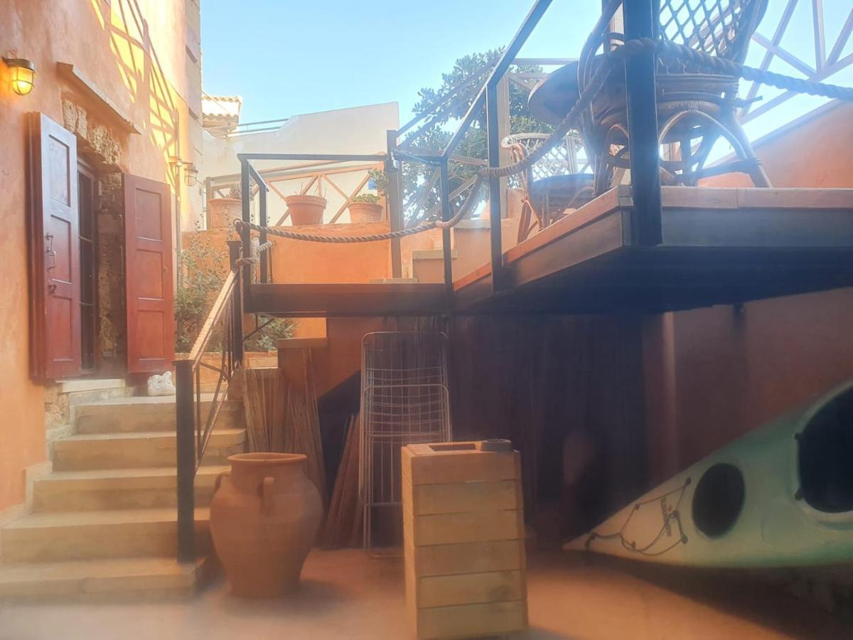Microcosmos Halepas Vila Chania  Exterior foto